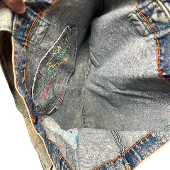 Vintage 1980s 20" Acid Wash Denim Tote Bag with Patches Velcro closing - Picture 3 of 5